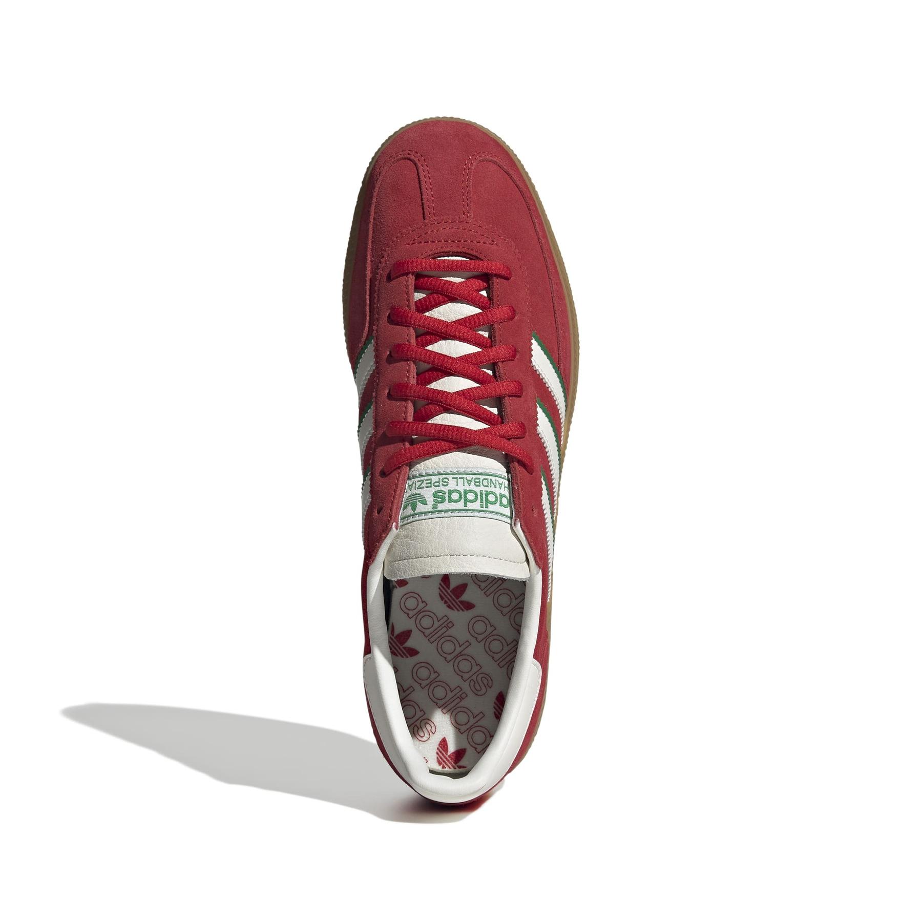 product/a/d/adidas_if9531_3_footwear_photography_top_portrait_view_white.jpg