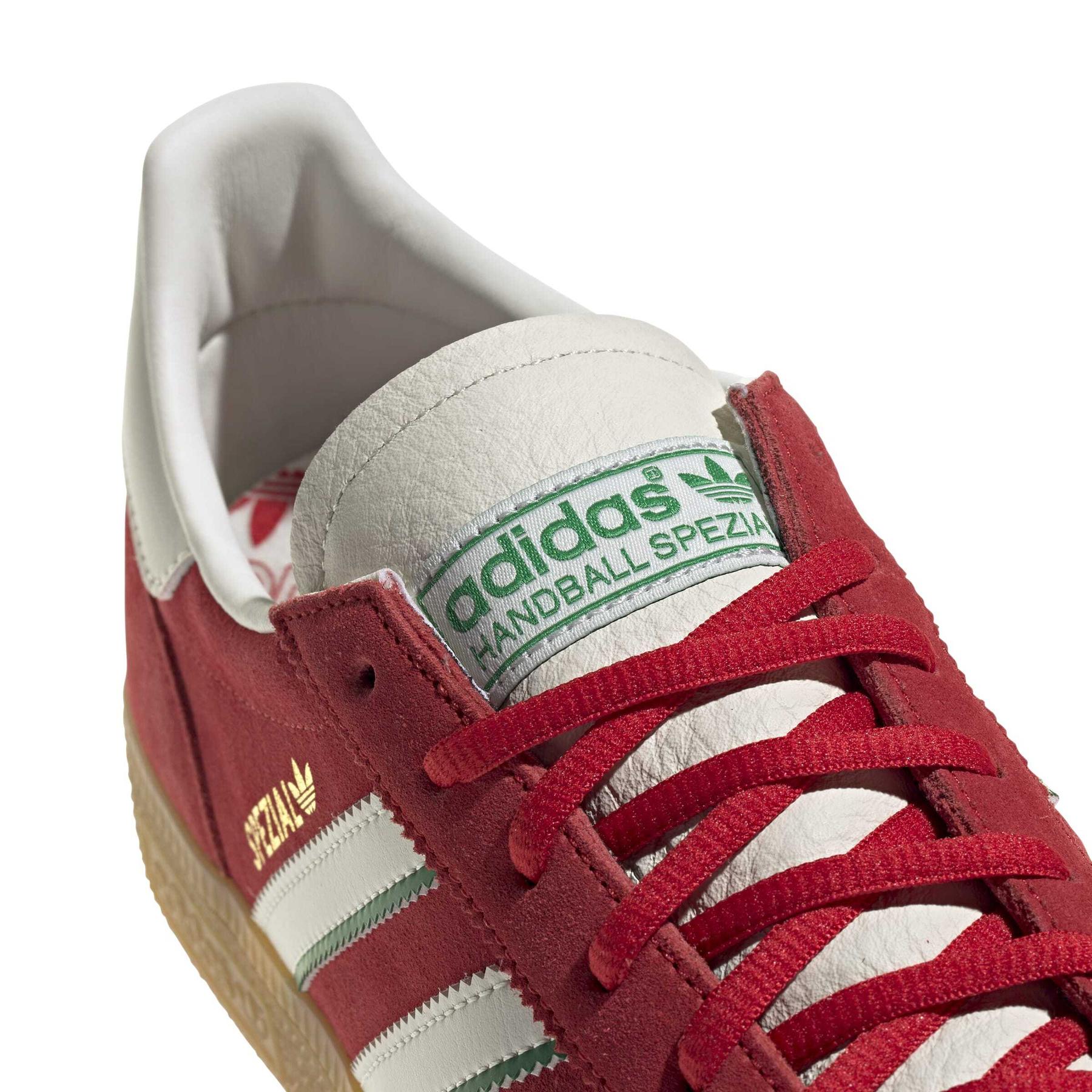 product/a/d/adidas_if9531_8_footwear_photography_detail_view_1_white.jpg