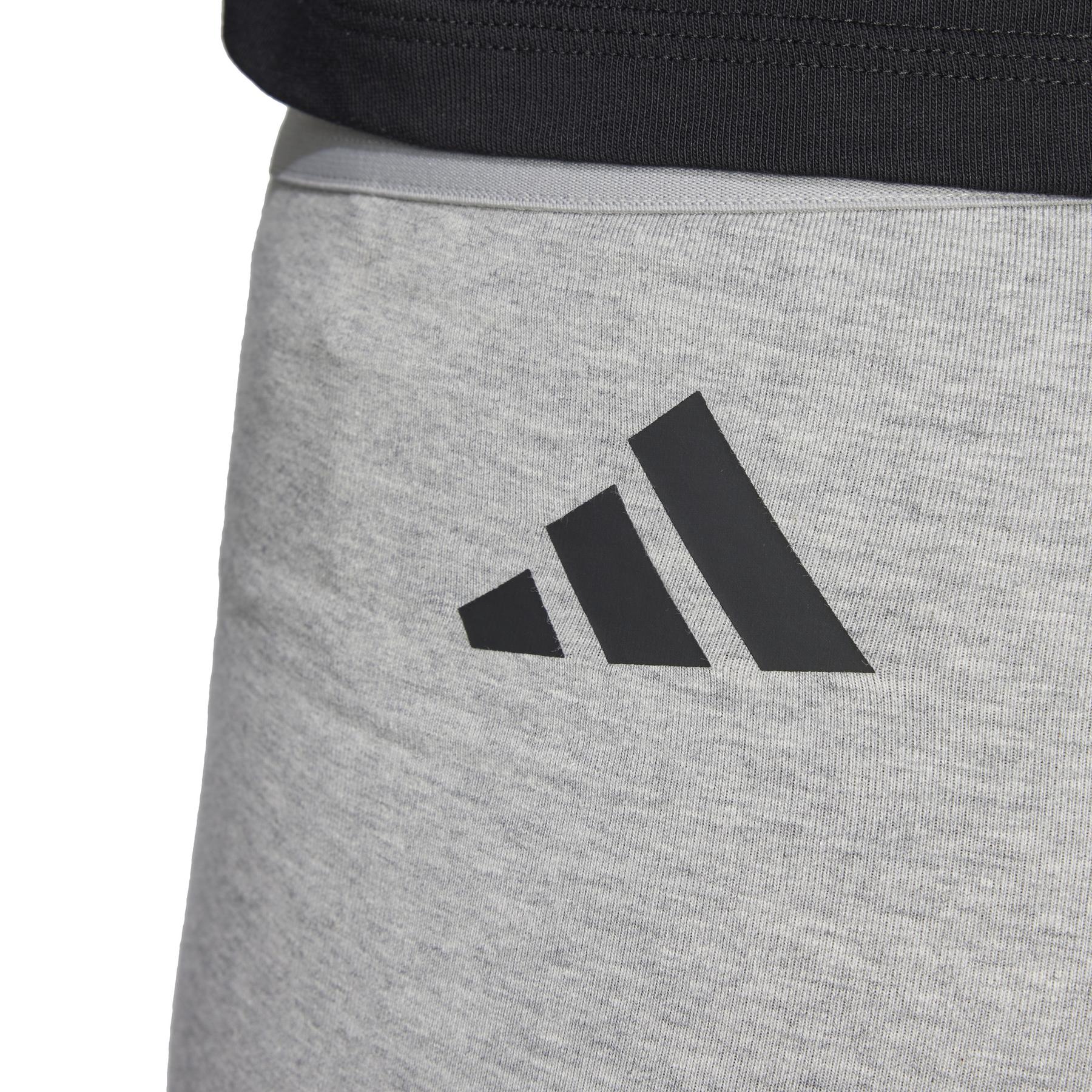 product/a/d/adidas_je0165_6_apparel_on_model_detail_view_1_white.jpg