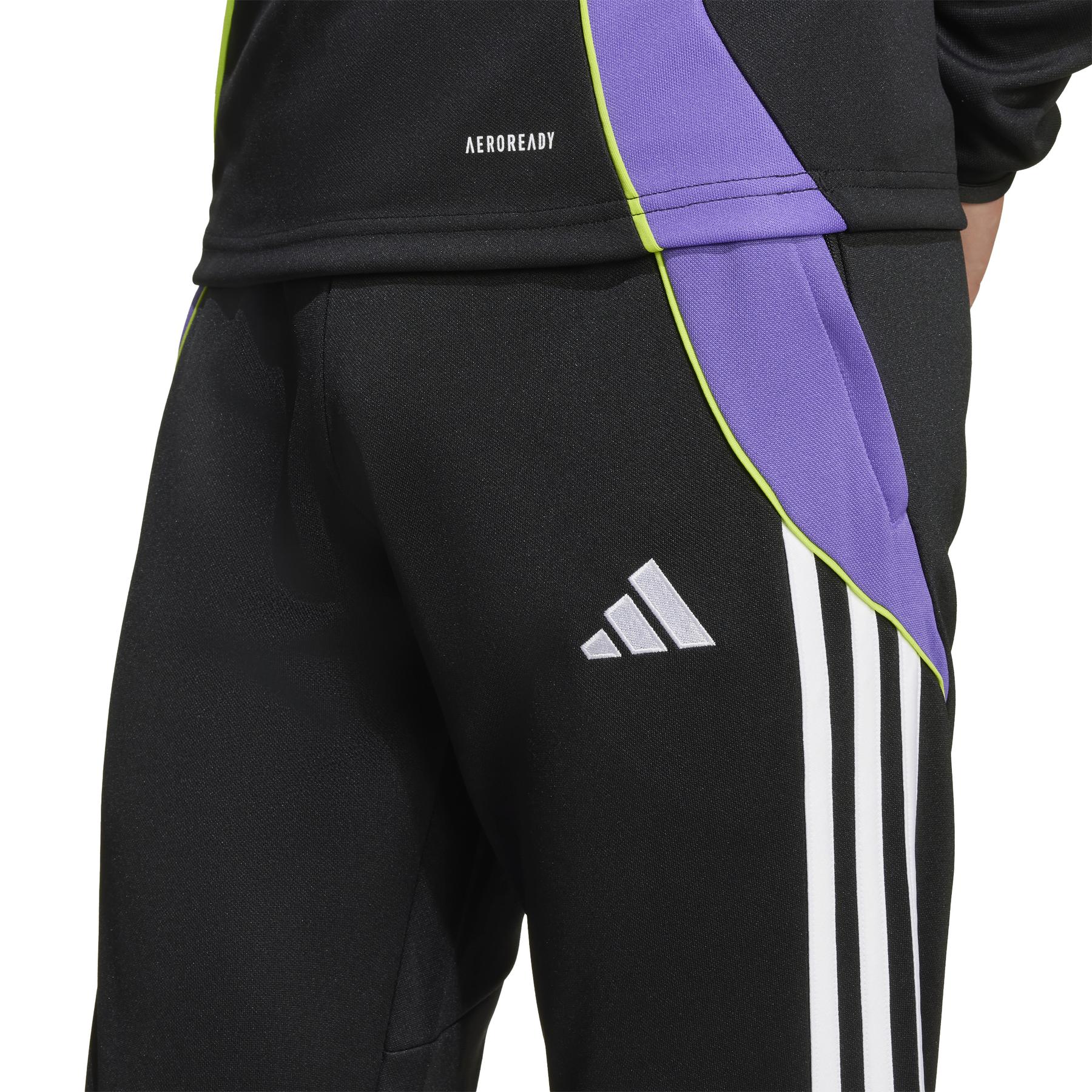 product/a/d/adidas_jw4365_black-purrus_5.jpg
