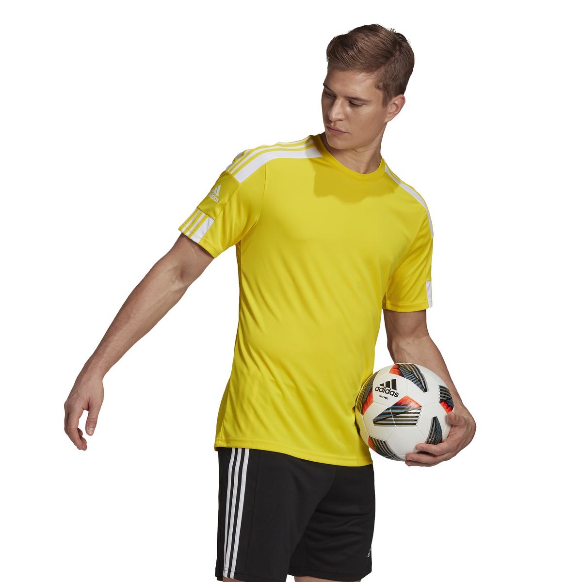 product/g/n/gn5728_app_on-model_walking_white.jpg
