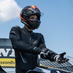 Equipamiento para motocicleta