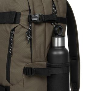 ek0a5bl71w8-mochila-con-porta-botellas-y-funda-para-portatil-eastpak-cs-forest-tu