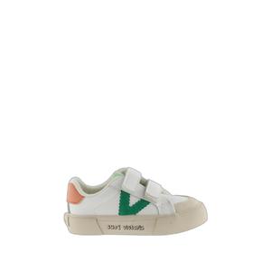 1065179-161-zapatillas-efecto-piel-para-bebe-victoria-verde