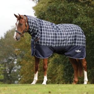 1011727001-manta-de-exterior-para-caballos-con-cubrecuello-desmontable-weatherbeeta-saxon-defiant-600d-colympique-lyonaisympique-de-marseillebo-30-cuadros-marinos